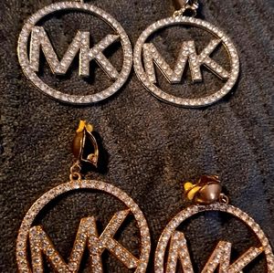 Michael kors earing